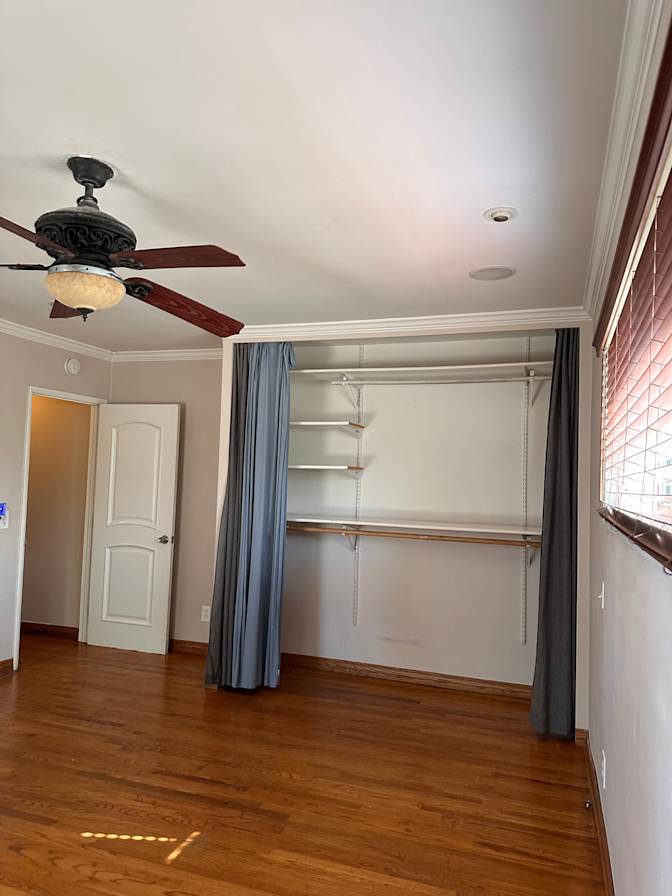 Mary Lin's room