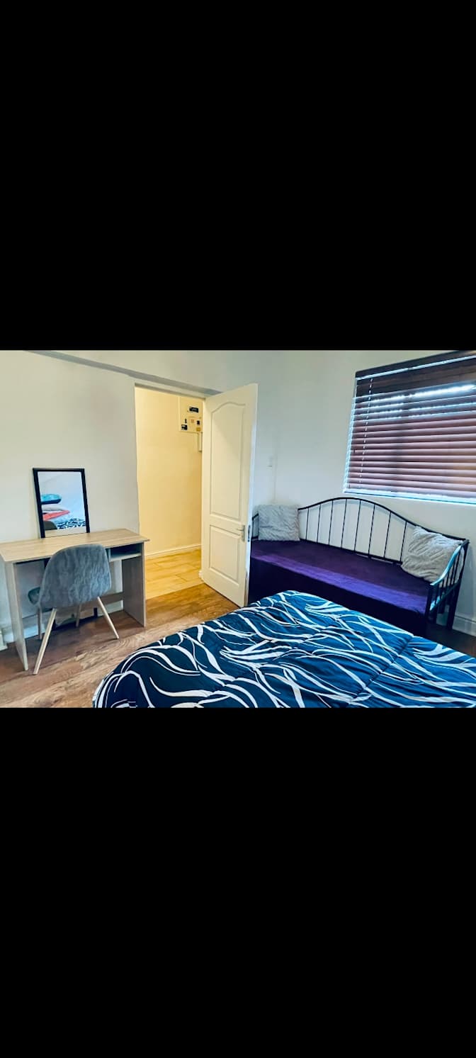 Amina's room