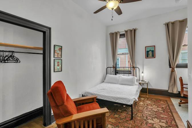 PadSplit's room