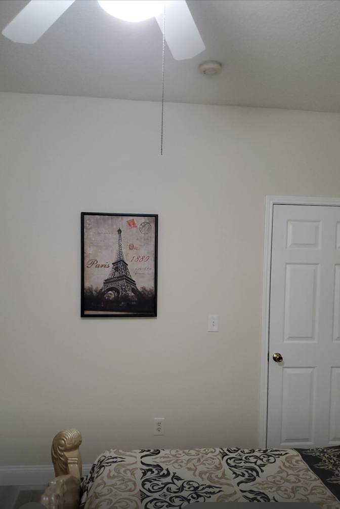 GILBERTO's room