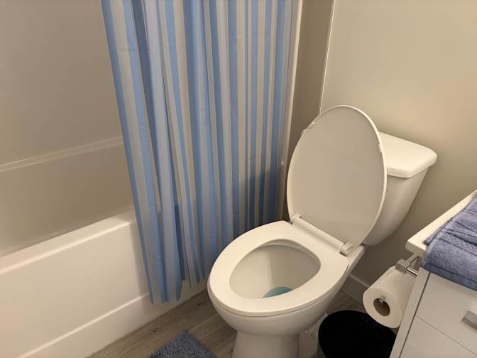 Jarod Lechadores's room