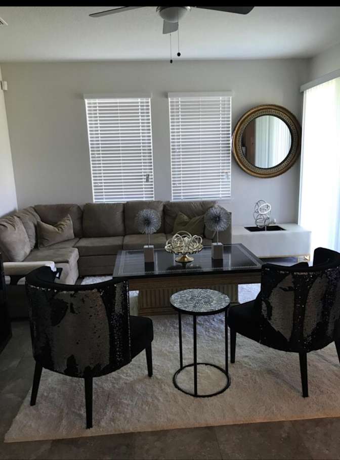 Merri Tabor's room