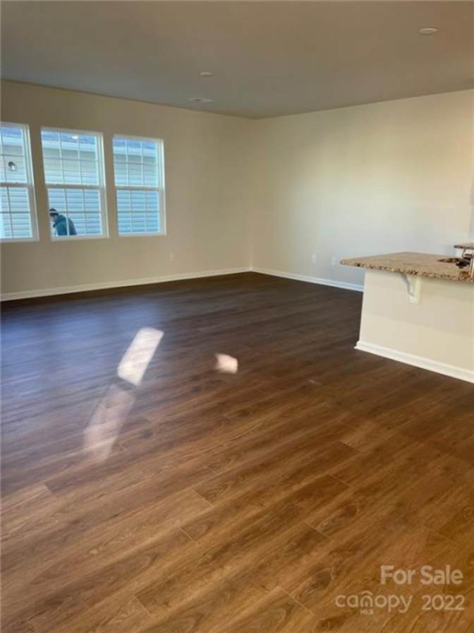 Alcove Rooms's room