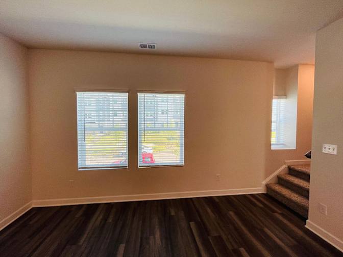 Alcove Rooms's room