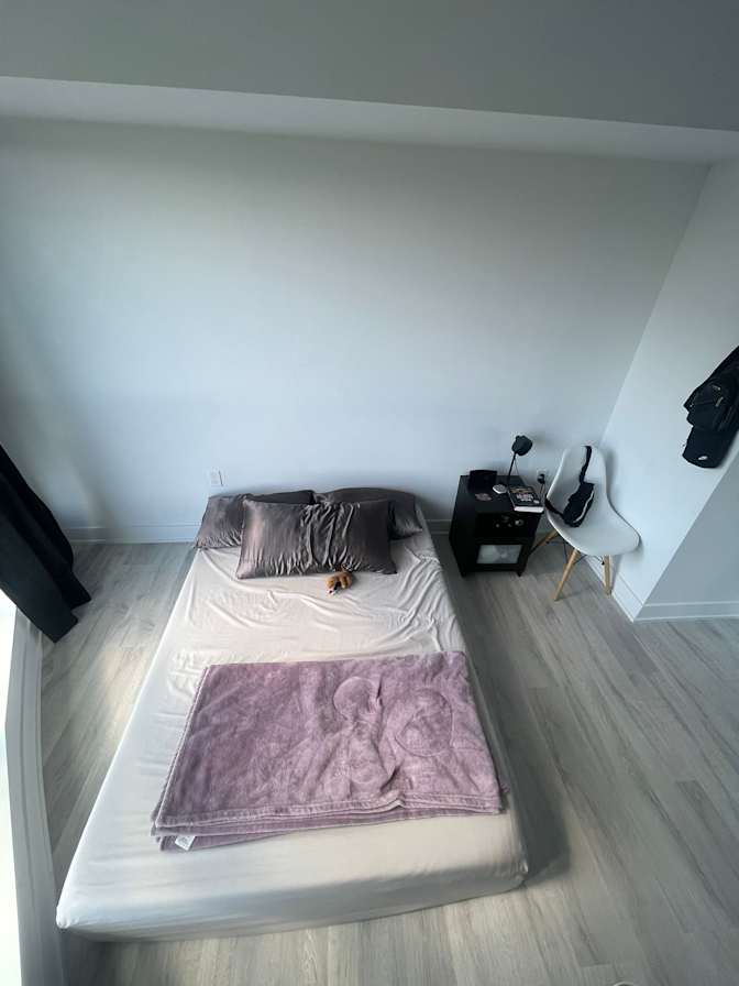 Alejandro's room