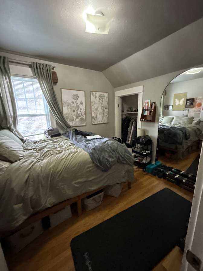 Thalia Padilla Kelley's room