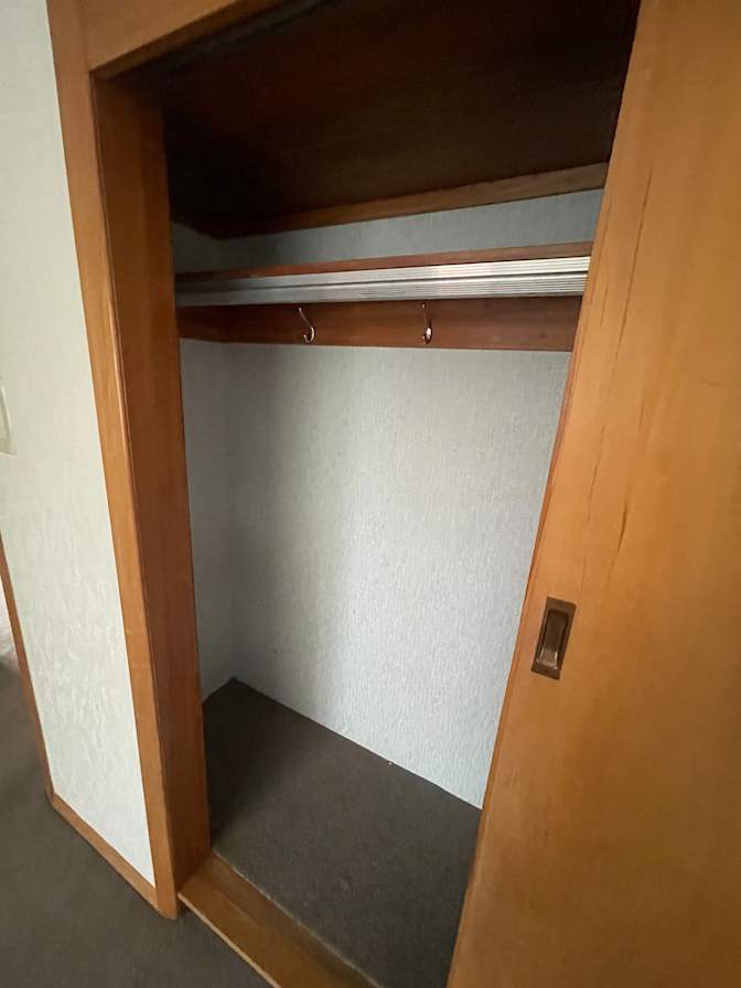 Jordon's room