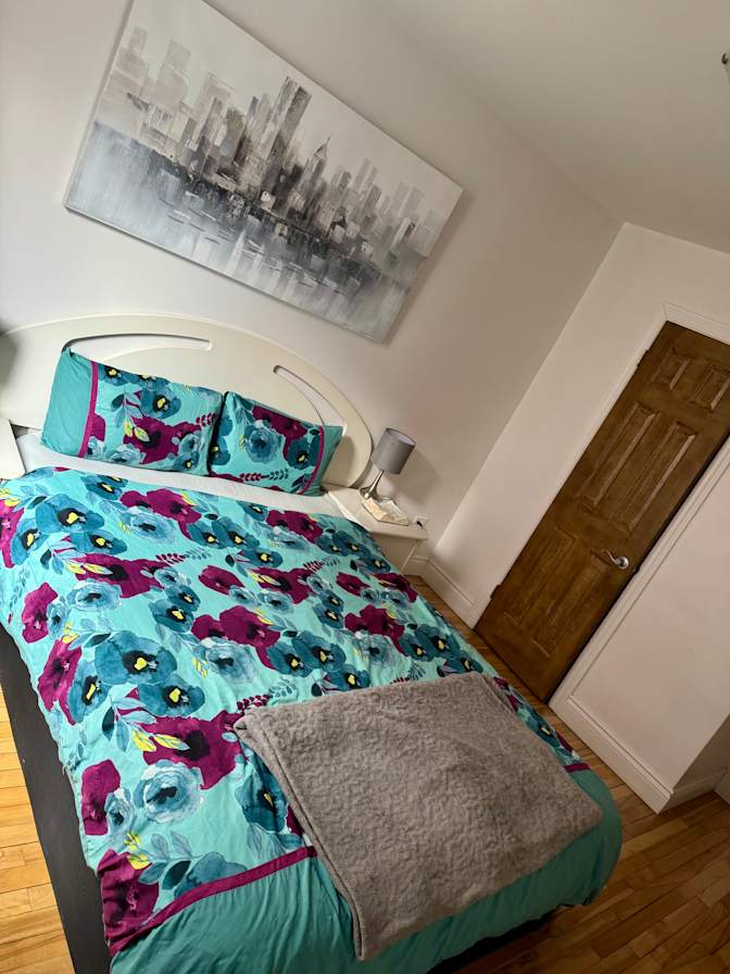 Damaris Stephanie's room