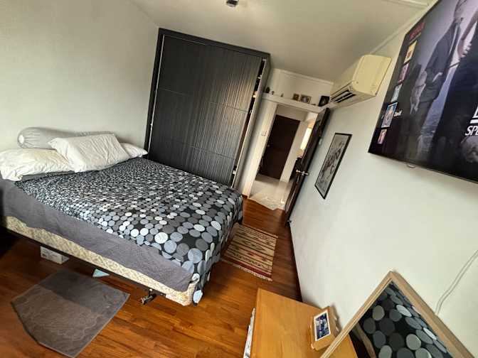 David r's room