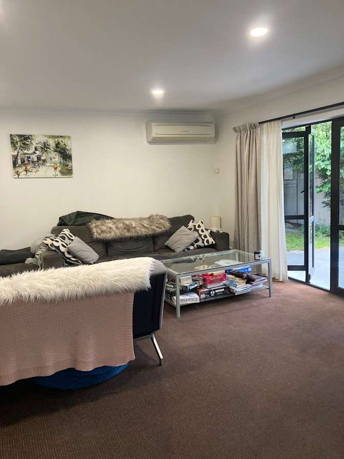 Jo's room