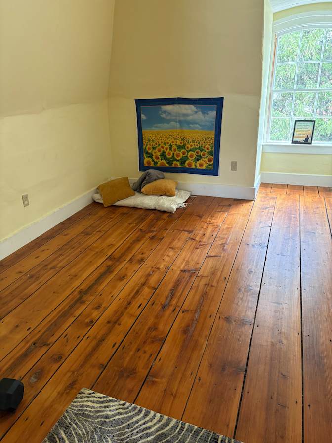 Ryan charles's room