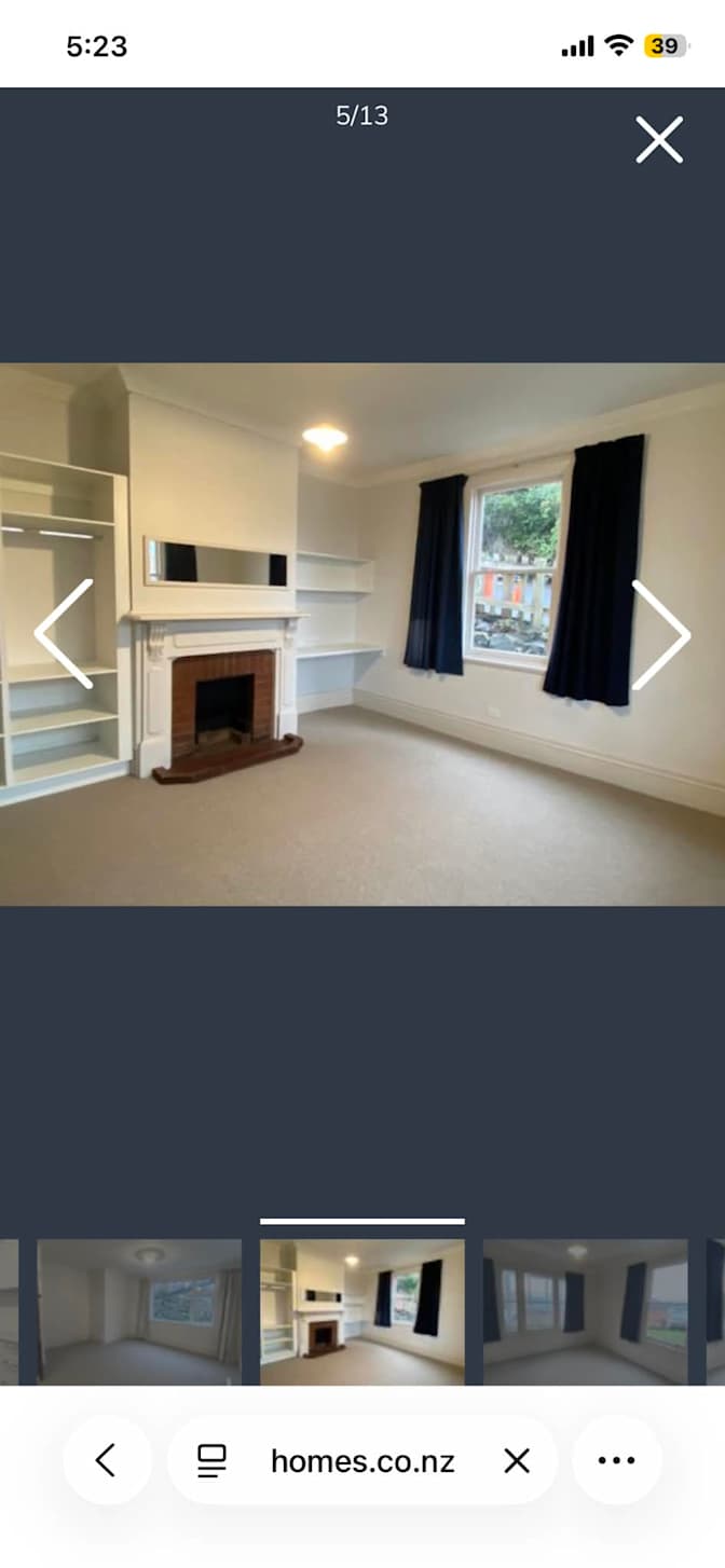 Zoë's room