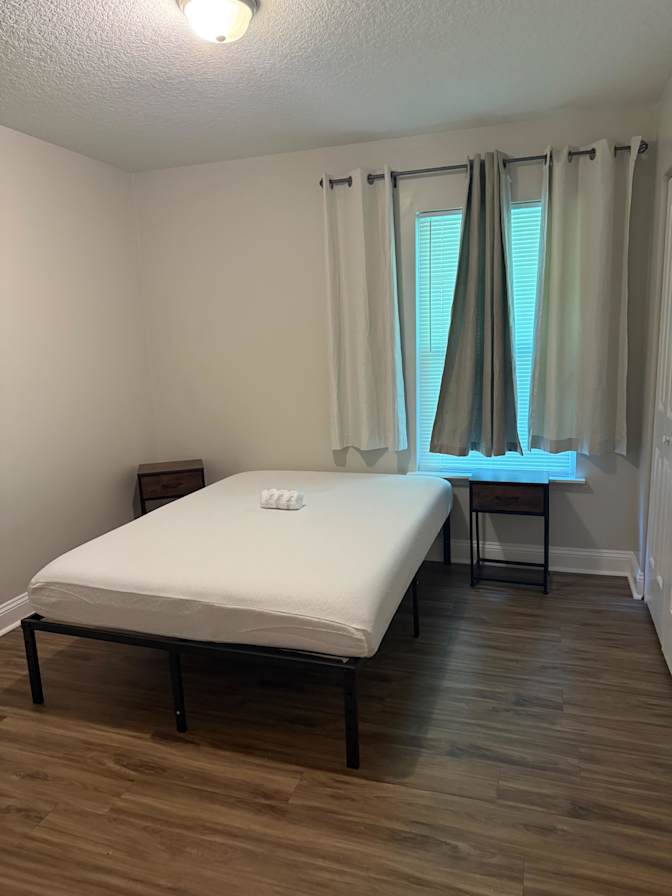 PadSplit's room