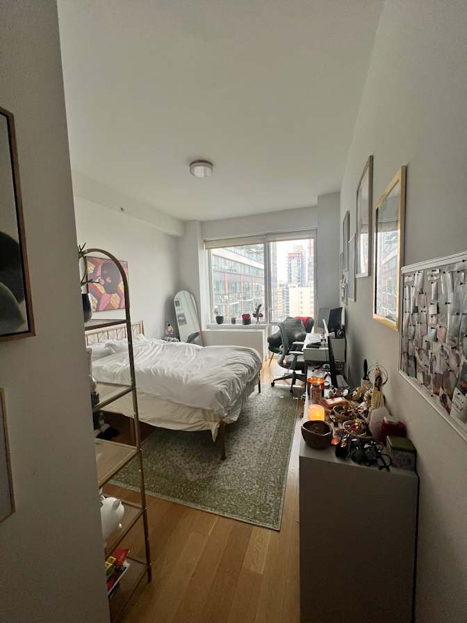 Stephanie's room