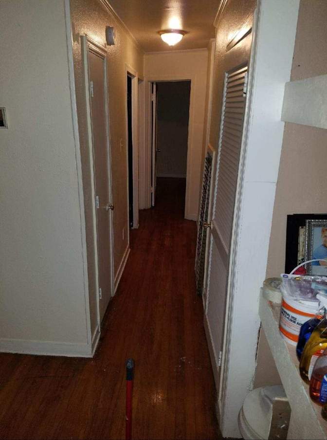 Dynelle's room
