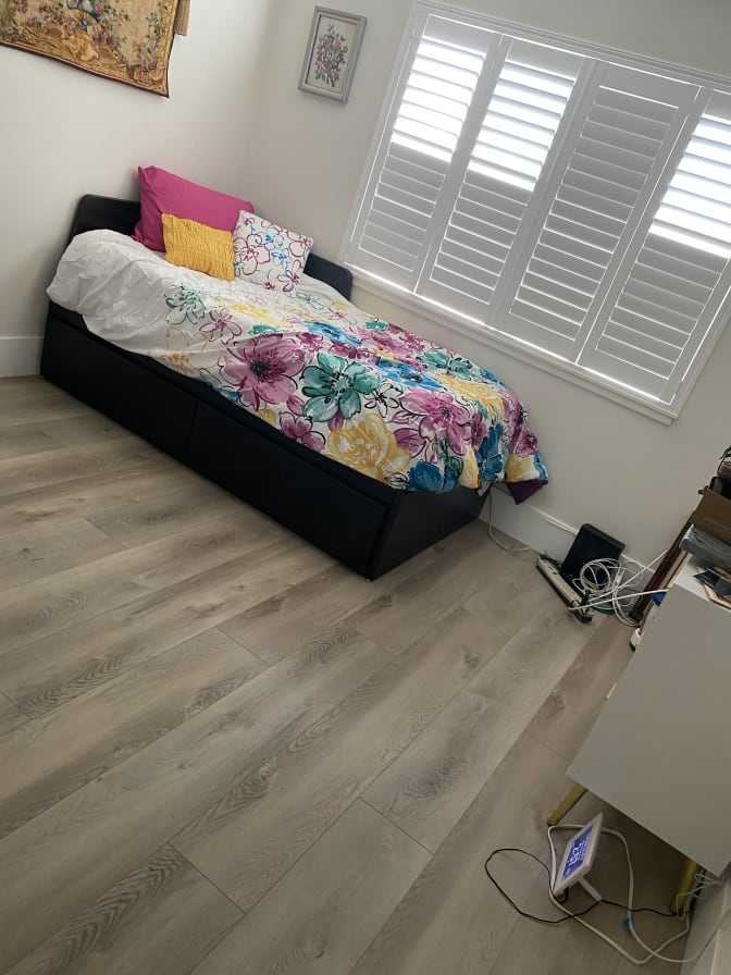 Cindy's room