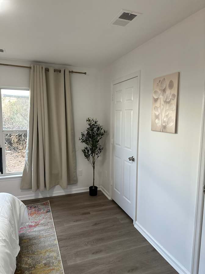 Flavia's room
