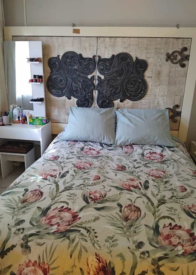 Peter's room