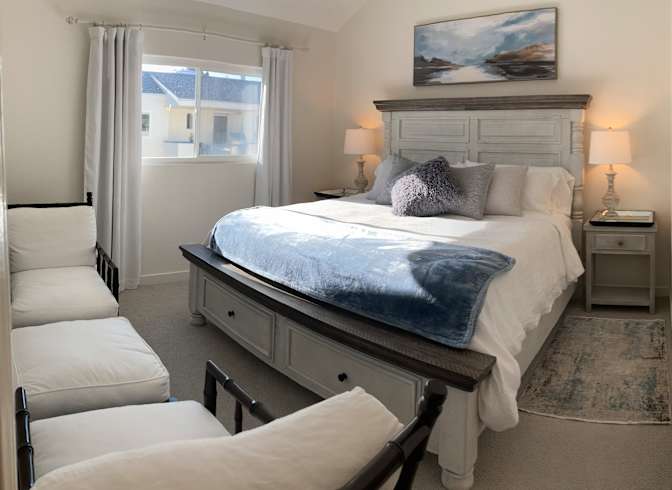 Stephanie's room