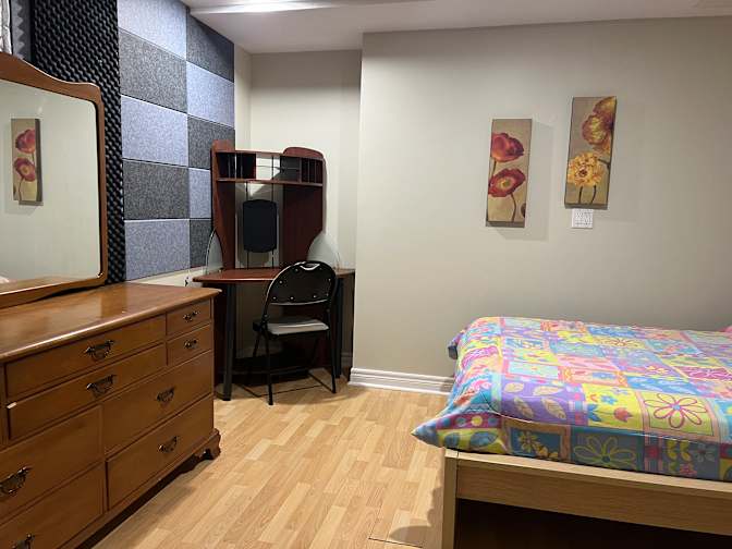 Linda's room