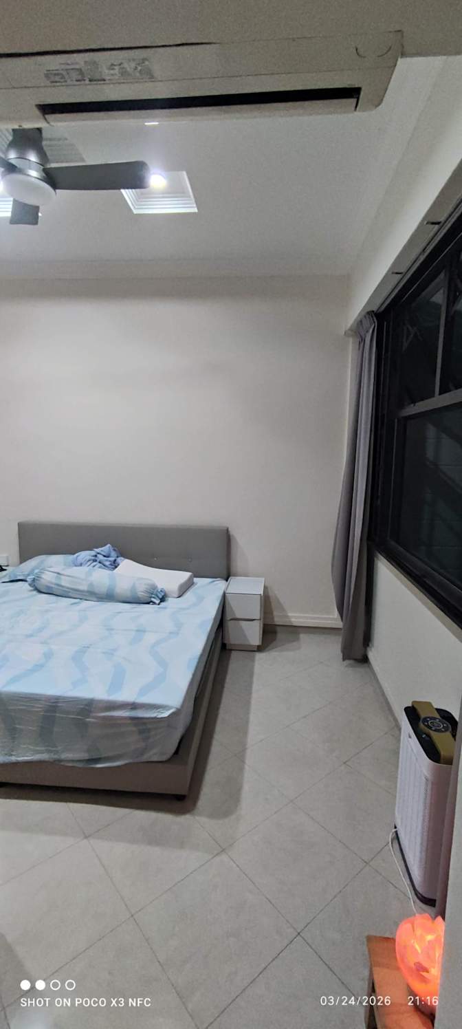 john's room