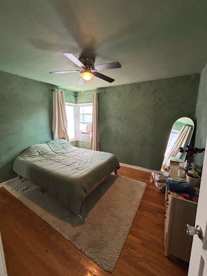 Hannah's room