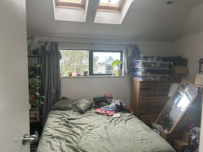 Az's room