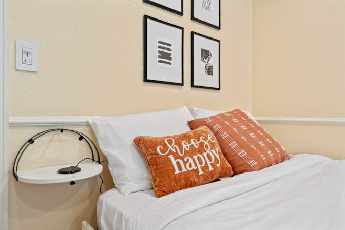 FRANCES MARTINEZ's room