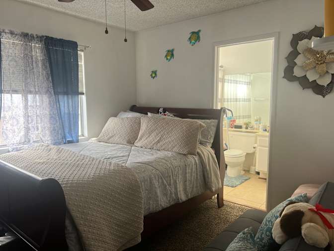MJ's room