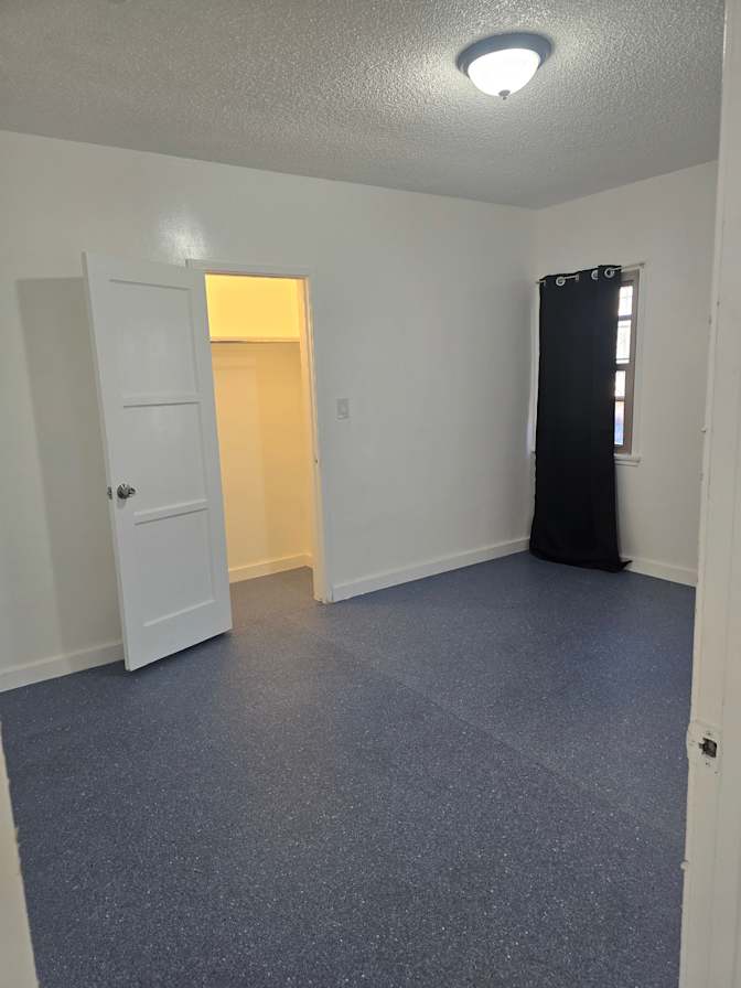 Lisa's room