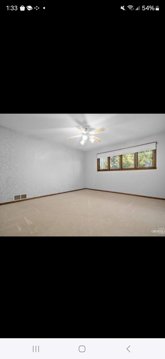 Huma's room