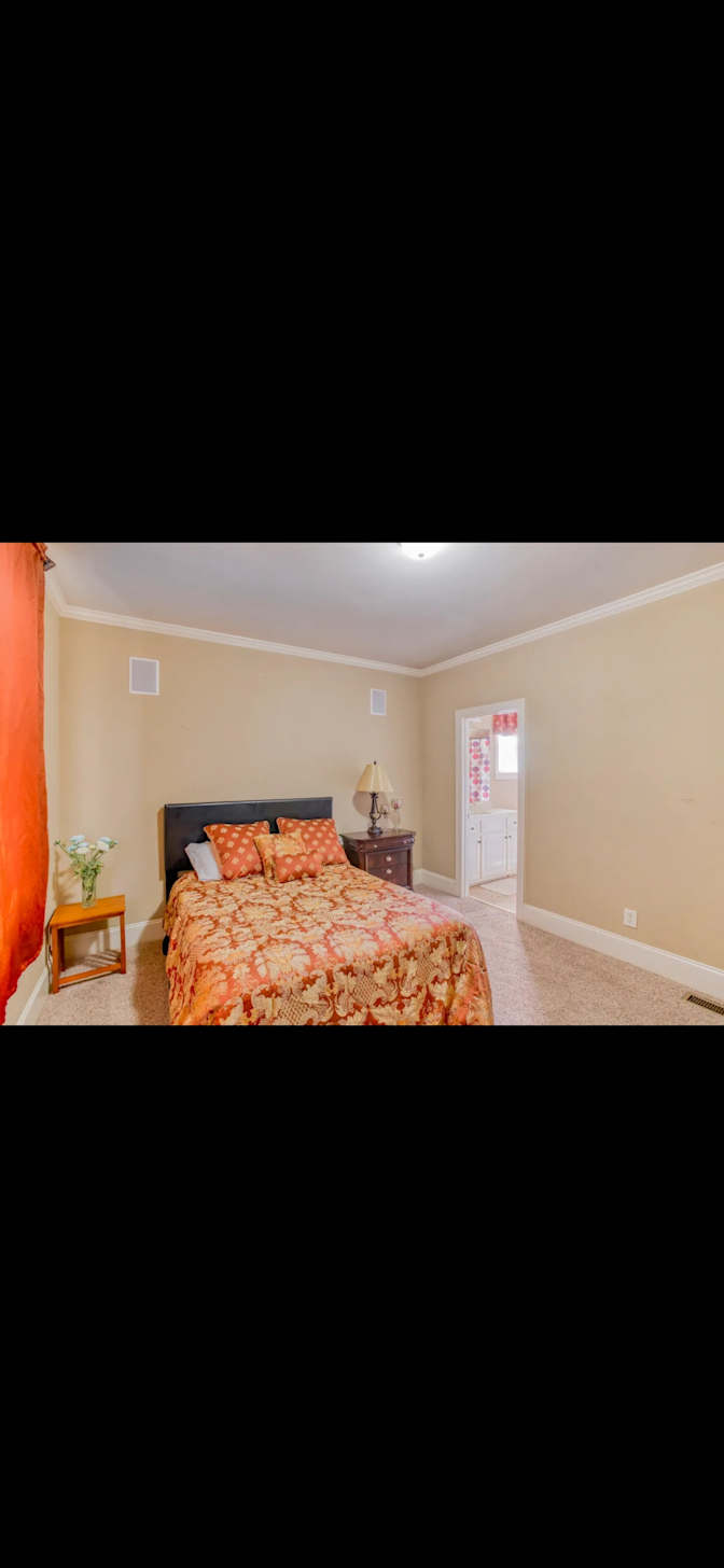 Ewen's room