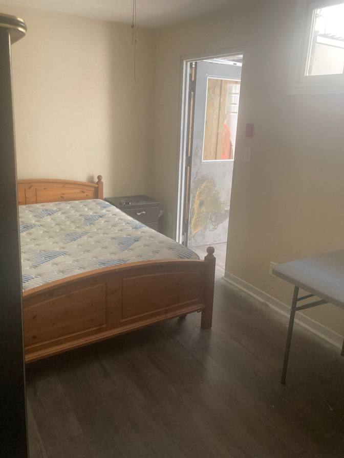 Polly's room