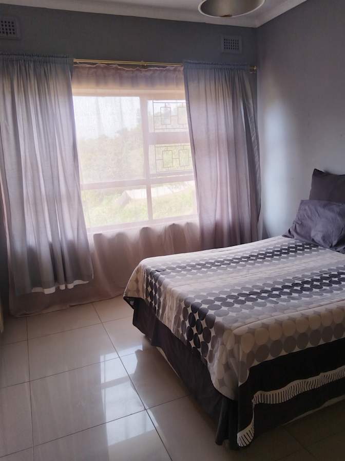Zandile's room