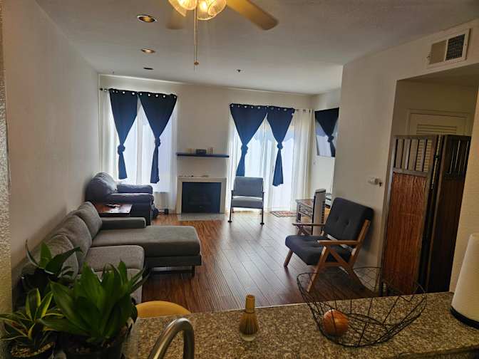 Eric Broberg's room