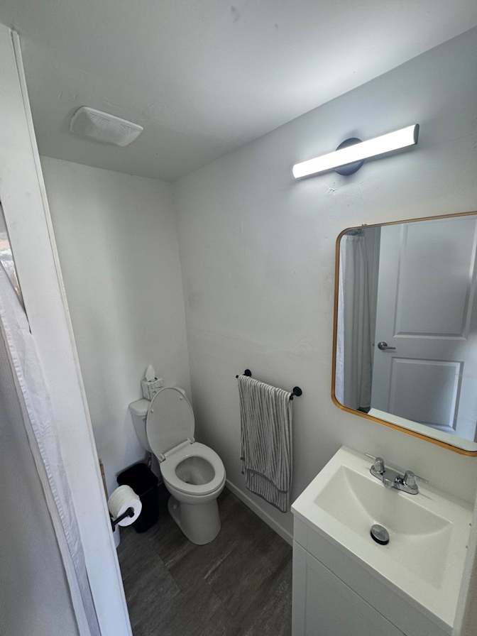 West 28th Avenue - Photo 4
