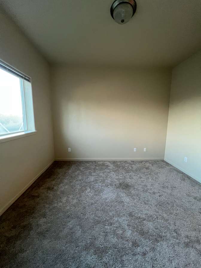 Lisa's room