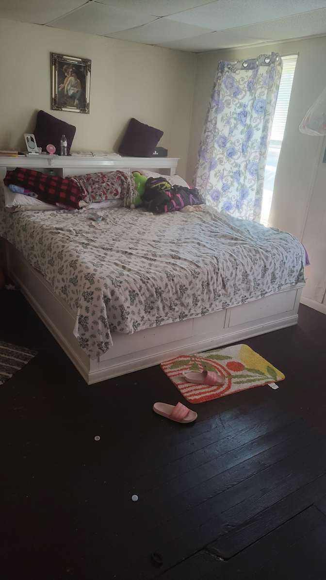Chris's room