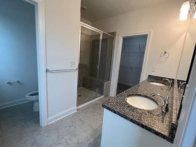 Alcove Rooms's room