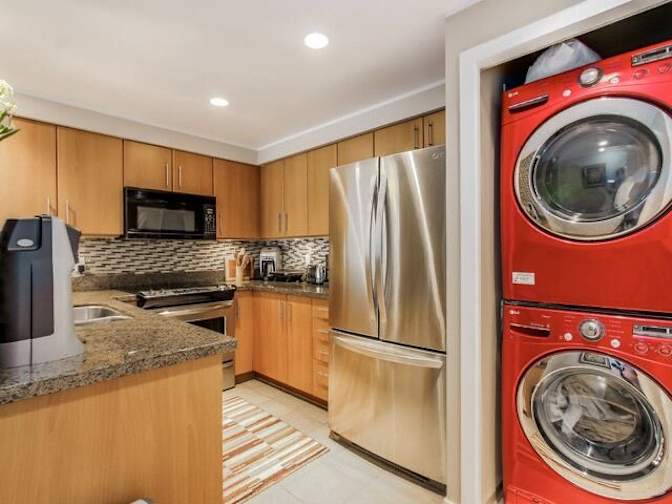 Van House's room