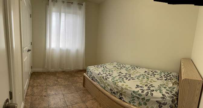 Henrry's room