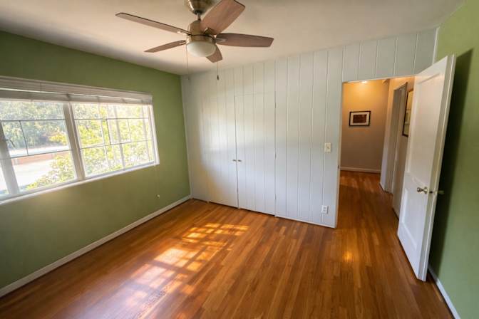 Mike Morrell's room