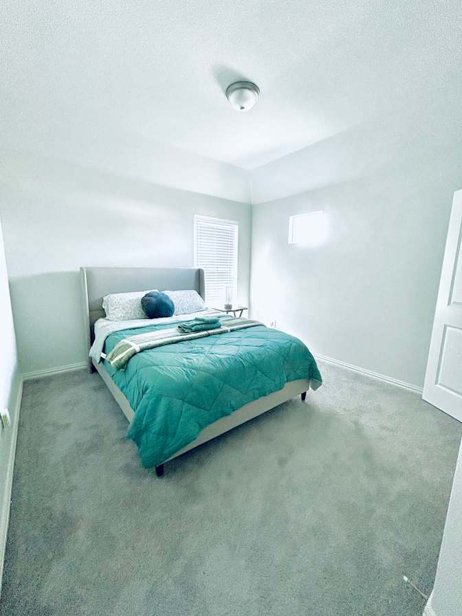 Ashwell's room