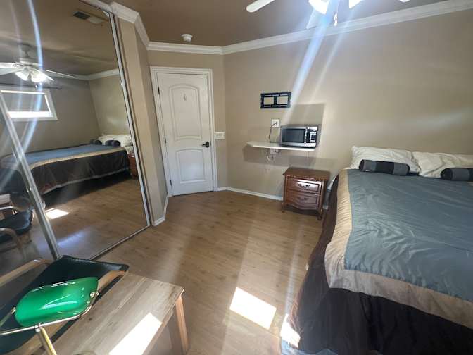 Lisa's room