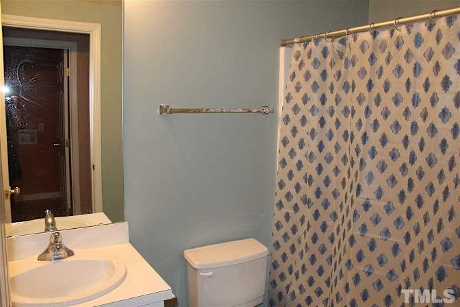Alcove Rooms's room