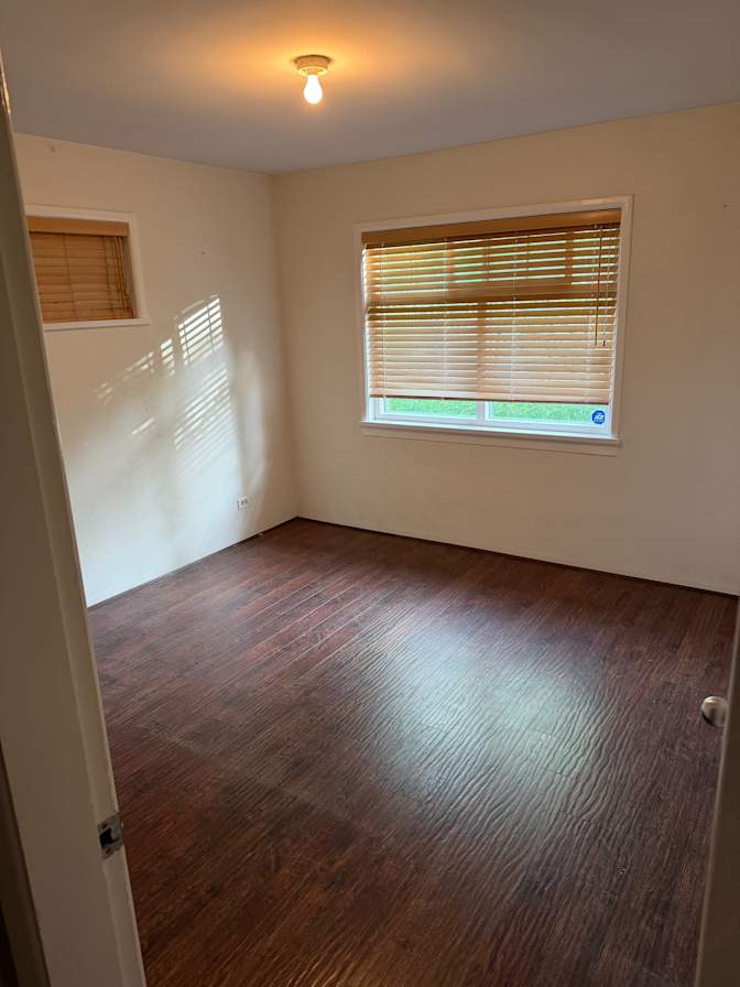 Serena's room