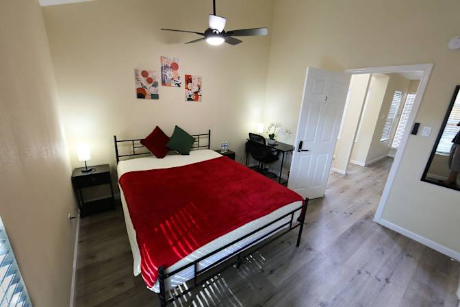 PadSplit's room