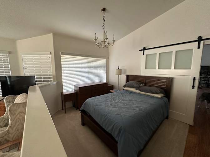 Simon's room