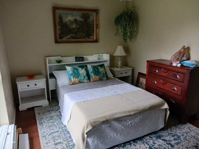 Chazg's room