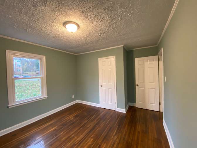 Alcove Rooms's room